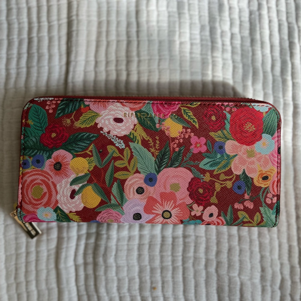 Rifle Paper Co wallet